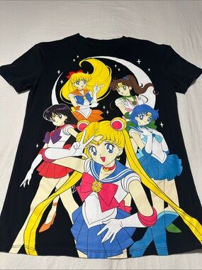 Sailor Moon Graphic Short Sleeve Tee - Black